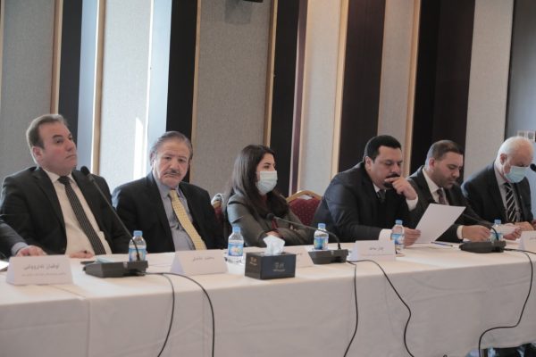 جانب من ندوة ترسيخ العلاقات العربية - الكردية في نينوى على طاولة البحث